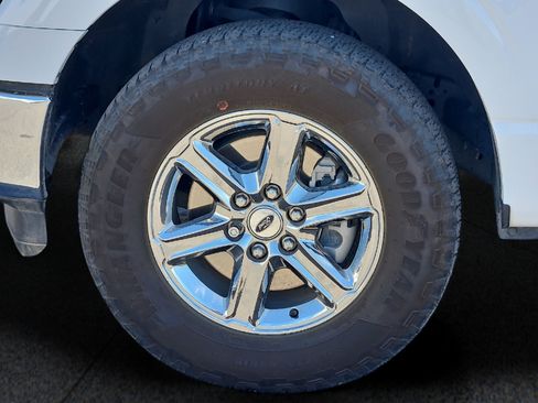 Used 2025 Ford F150 XLT w/ Equipment Group 301A Standard AWD/4WD image 9