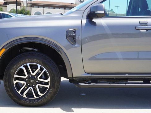 Used 2024 Ford Ranger Lariat w/ FX4 Off-Road Package AWD/4WD image 10