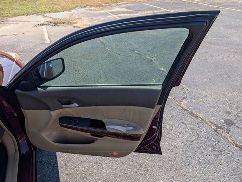 Used 2009 Honda Accord EX-L image 19