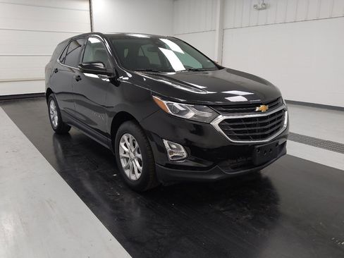 Used 2019 Chevrolet Equinox LT w/ Driver Convenience Package image 13
