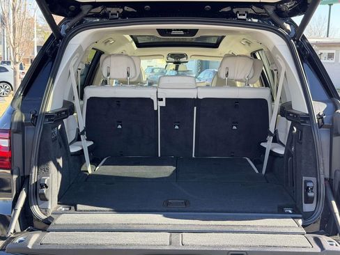 Used 2021 BMW X7 xDrive40i w/ Executive Package image 14