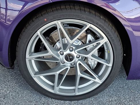 Used 2026 Lotus Emira SE RWD image 5