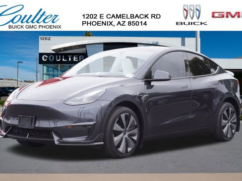 Used 2024 Tesla Model Y Long Range image 1