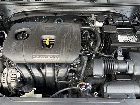 Used 2021 Kia Forte EX image 60