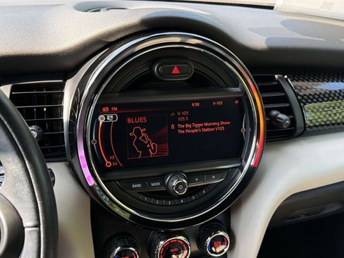 Used 2017 MINI Cooper S FWD image 19