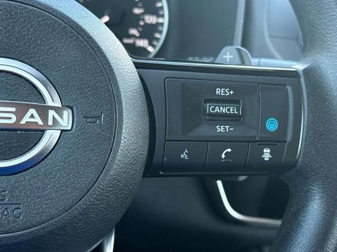 Certified 2023 Nissan Rogue SV image 12