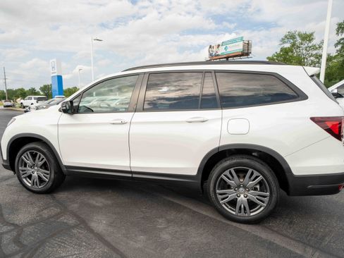 Used 2022 Honda Pilot Sport image 4