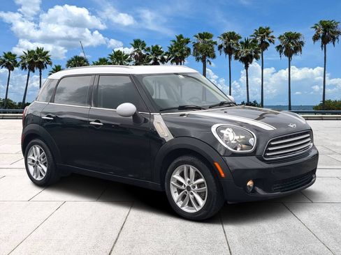 Used 2012 MINI Cooper Countryman FWD image 6