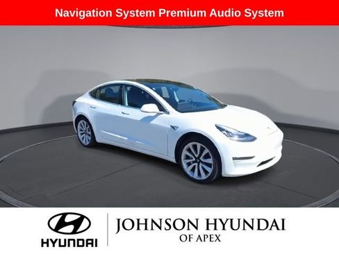 Used 2020 Tesla Model 3 Long Range image 2