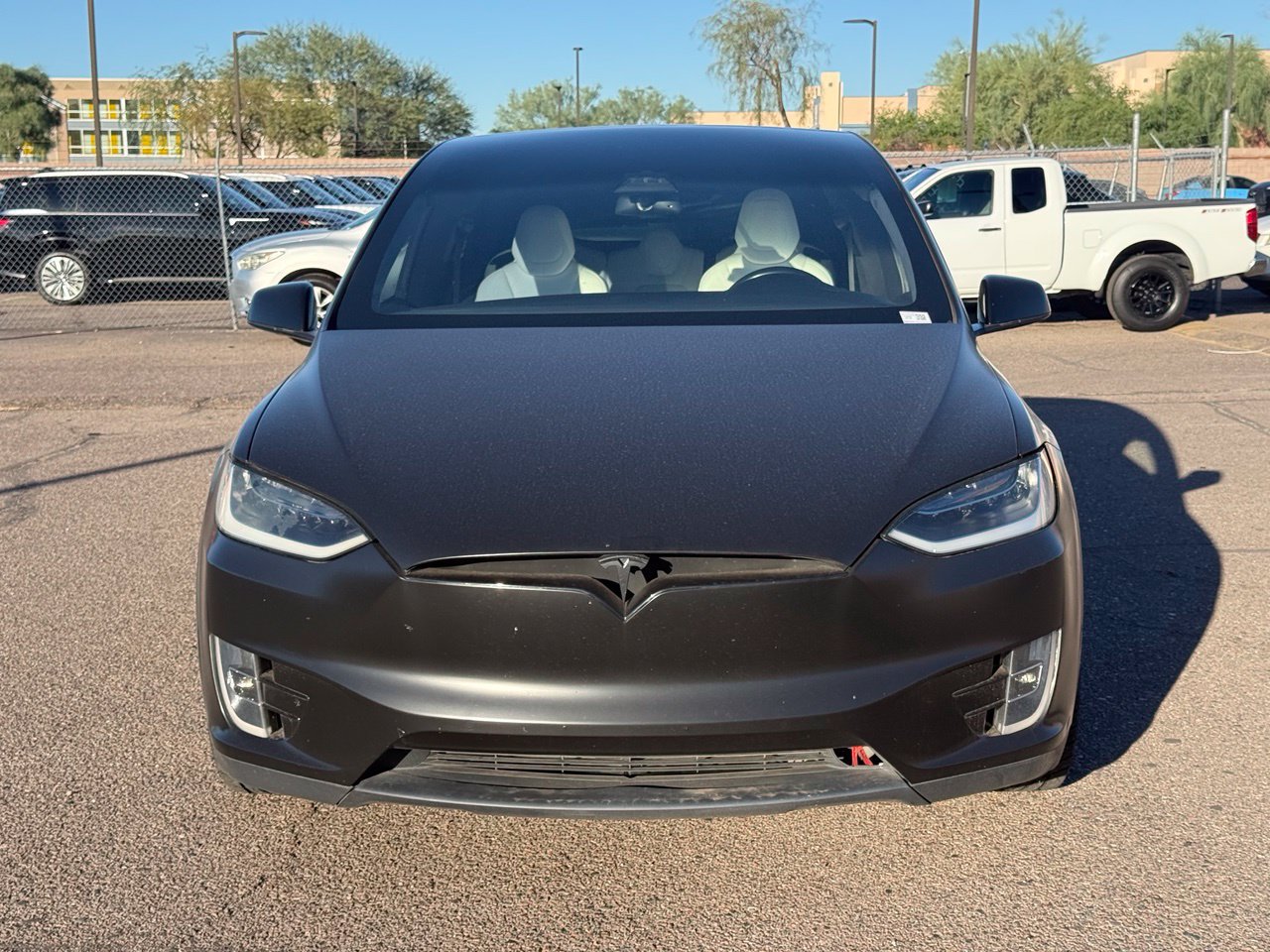 Used 2018 Tesla Model X 75D AWD/4WD image 2
