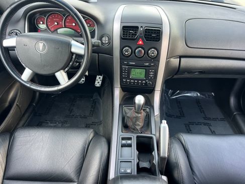 Used 2006 Pontiac GTO image 3