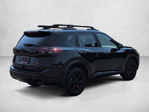 Used 2025 Nissan Rogue SV w/ Rock Creek Premium Package AWD/4WD image 8