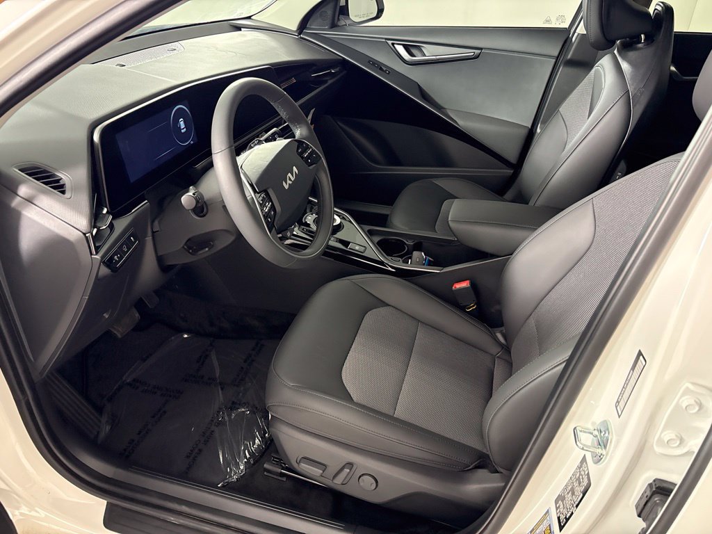 New 2026 Kia Niro Wind FWD image 26