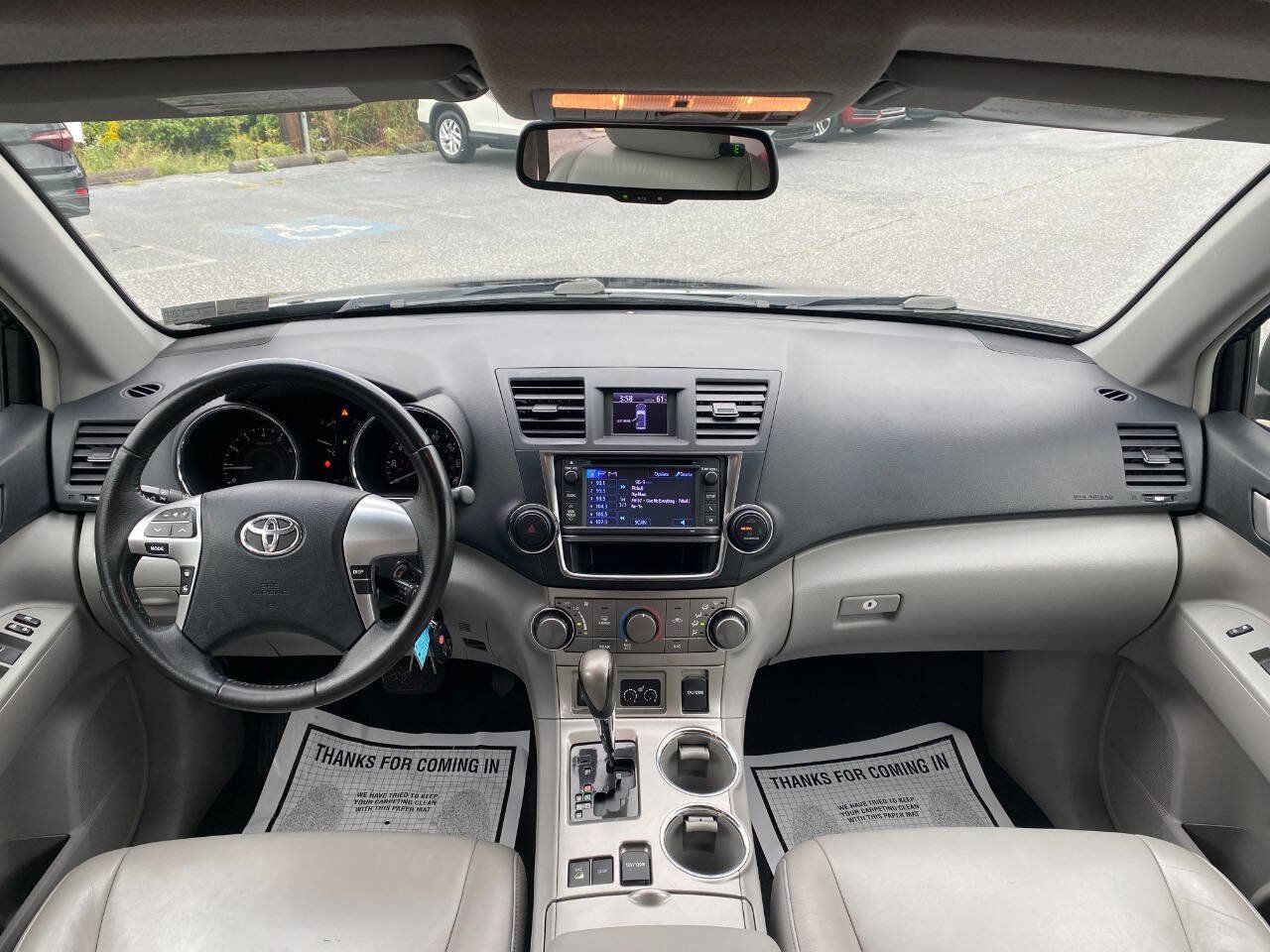 Used 2013 Toyota Highlander SE AWD/4WD image 24