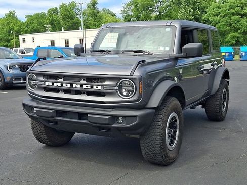 Certified 2023 Ford Bronco Big Bend w/ Sasquatch Package AWD/4WD image 5