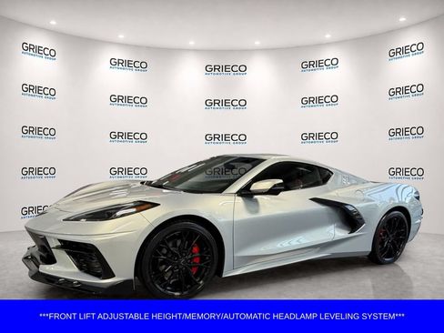 Used 2024 Chevrolet Corvette Stingray Premium Cpe RWD image 3
