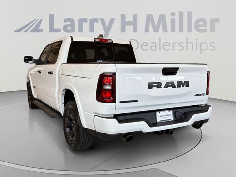 New 2027 RAM 1500 Big Horn AWD/4WD image 3