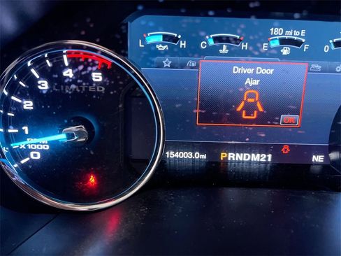 Used 2018 Ford F450 Limited image 10