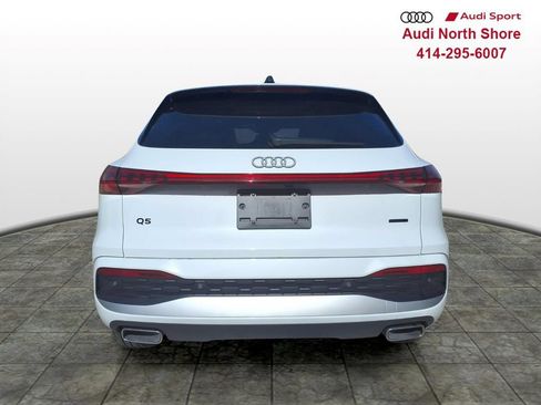 Used 2025 Audi Q5 Premium Plus w/ Premium Plus AWD/4WD image 7