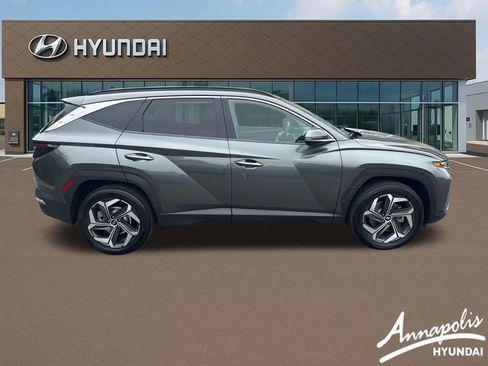 Certified 2022 Hyundai Tucson Limited AWD/4WD image 6