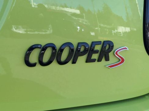 Certified 2023 MINI Cooper S w/ Signature Upholstery Package image 11