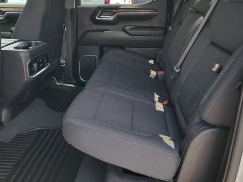 Used 2023 GMC Sierra 1500 Elevation w/ X31 Off-Road Package AWD/4WD image 8