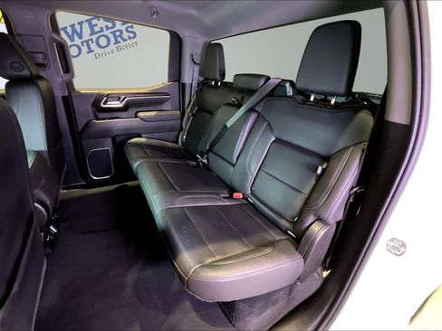 Used 2026 GMC Sierra 1500 SLT AWD/4WD image 24