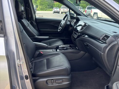 Used 2019 Honda Passport Elite image 11