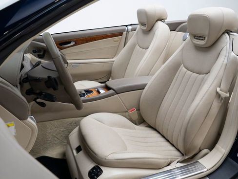Used 2009 Mercedes-Benz SL 550 image 15