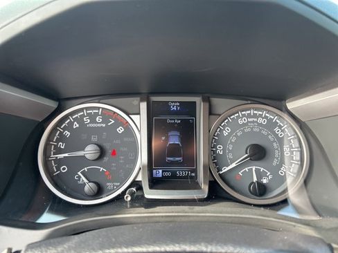 Used 2023 Toyota Tacoma SR5 image 21