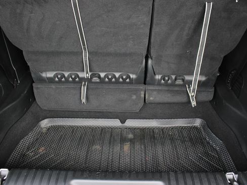 Used 2023 Chrysler Pacifica Limited w/ S Appearance Package FWD image 28