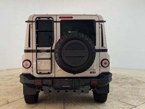 Used 2024 INEOS Grenadier Fieldmaster Edition image 10