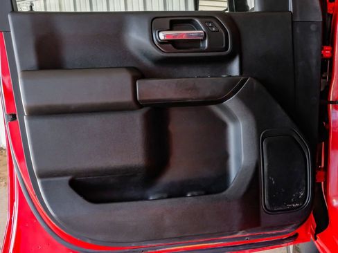 Used 2024 Chevrolet Silverado 2500 Custom w/ Custom Convenience Package image 39