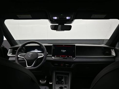 New 2026 Volkswagen Tiguan SE R-Line AWD/4WD image 10