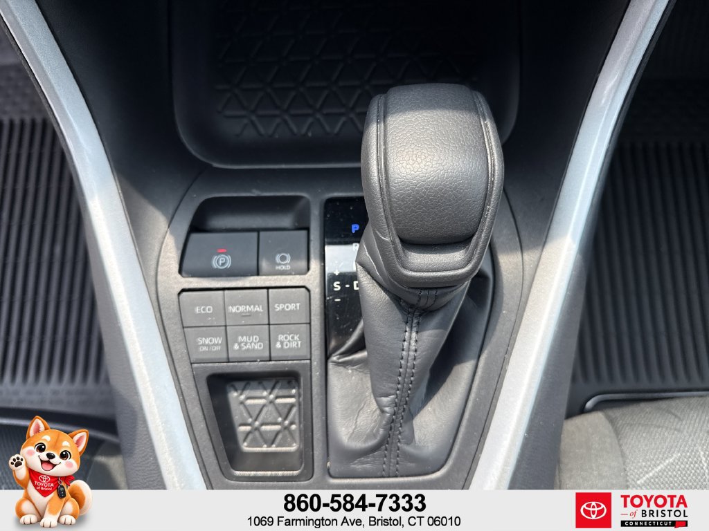 Used 2024 Toyota RAV4 XLE w/ Convenience Package AWD/4WD image 23