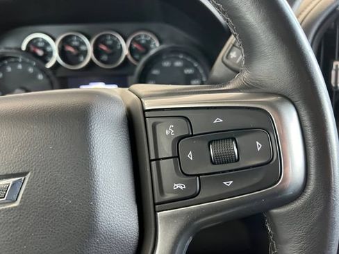 Used 2021 Chevrolet Silverado 1500 LT Trail Boss w/ Convenience Package II AWD/4WD image 18