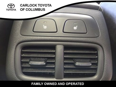 Used 2024 Buick Envision Avenir AWD/4WD image 19