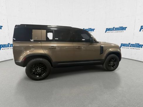 Used 2021 Land Rover Defender 110 S AWD/4WD image 11