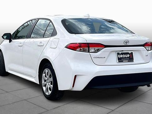 Used 2024 Toyota Corolla LE image 12