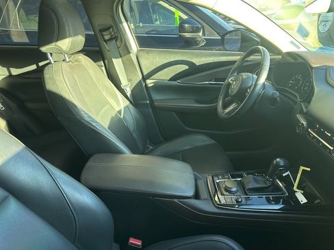 Used 2022 MAZDA CX-30 2.5 Turbo w/ Premium Package image 3