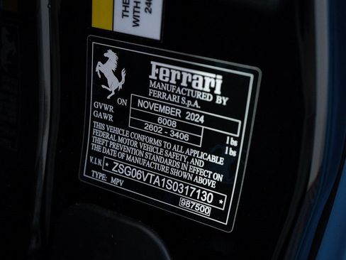 Used 2025 Ferrari Purosangue image 28