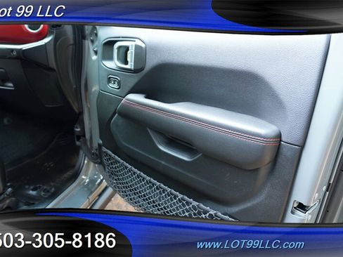 Used 2022 Jeep Gladiator Rubicon w/ Cold Weather Group AWD/4WD image 20