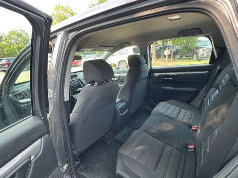 Used 2018 Honda CR-V LX image 18