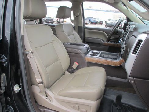 Used 2014 GMC Sierra 1500 SLT w/ SLT Crew Cab Value Package image 23