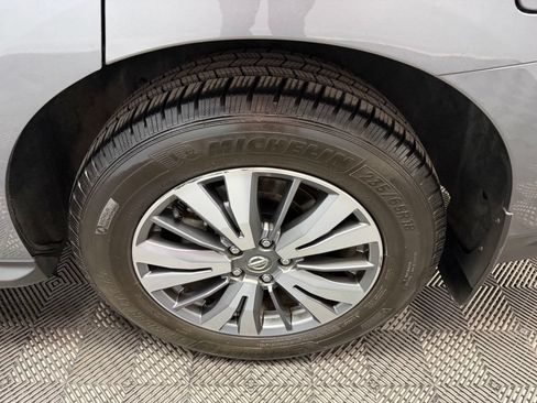 Used 2020 Nissan Pathfinder S AWD/4WD image 20