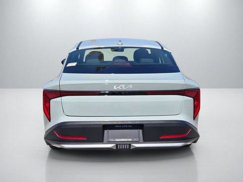 New 2026 Kia K4 FWD image 8