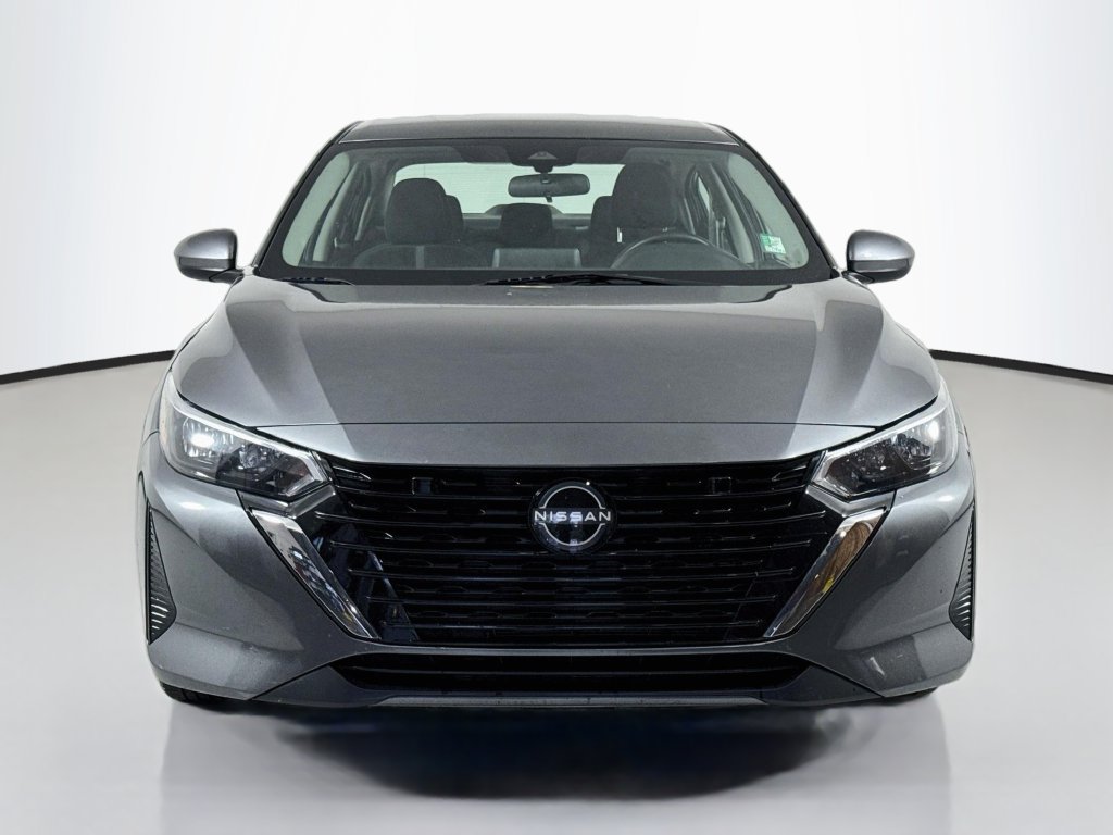 Used 2025 Nissan Sentra SV FWD image 3