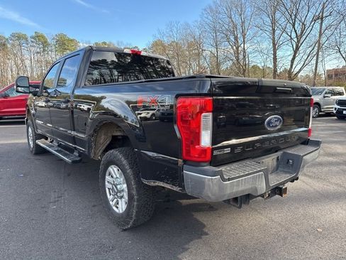 Used 2019 Ford F250 XL w/ STX Appearance Package image 3