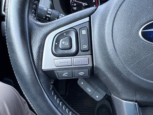Used 2017 Subaru Forester 2.5i Touring AWD/4WD image 7