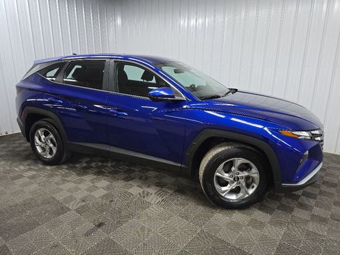 Used 2024 Hyundai Tucson SE AWD/4WD image 1